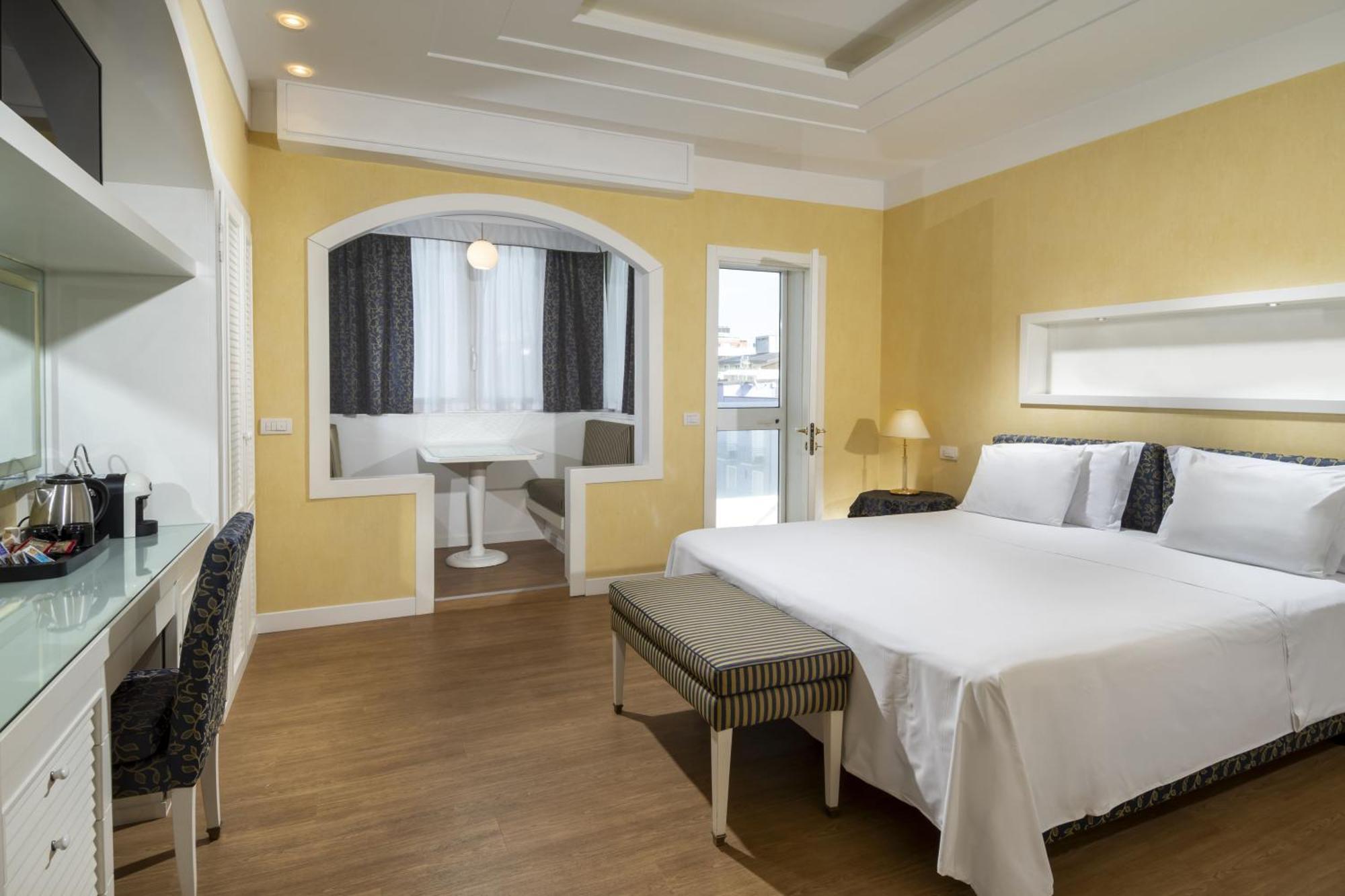 Hotel Estense Гаттео-а-Маре Экстерьер фото